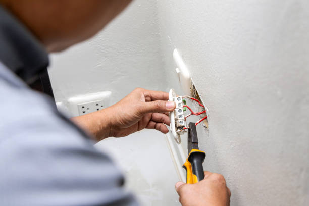 Best Local Electrician Companies  in Columbus, GA